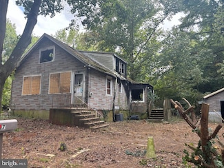 7 Cubler Ct, Westville, NJ 08093