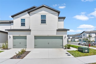 902 Poppy Ln, Dundee, FL 33838