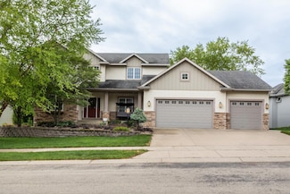 3146 Scanlan Ln NE, Rochester, MN 55906