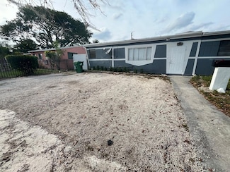 1011 NW 195th St, Miami, FL 33169