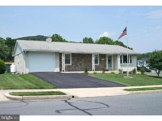 3741 Patton St, Reading, PA 19606