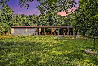 33497 School St, Eau Claire, MI 49111