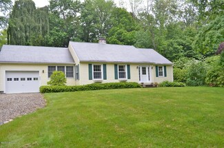 23 Kemble St, Lenox, MA 01240