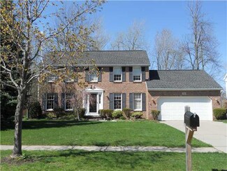 56 Drawbridge Ct, Getzville, NY 14068
