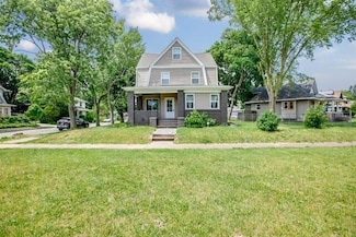 1201 Allen St, South Bend, IN 46616