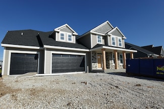 1581 Creekview Ln, Oconomowoc, WI 53066