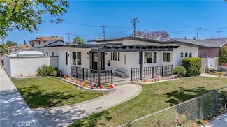 651 E 70th St, Long Beach, CA 90805