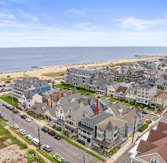 14 Spray Ave, Ocean Grove, NJ 07756