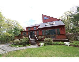 33 Cedar Hill Rd, Dover, MA 02030