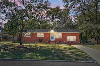 325 Oxford Rd, Ladson, SC 29456