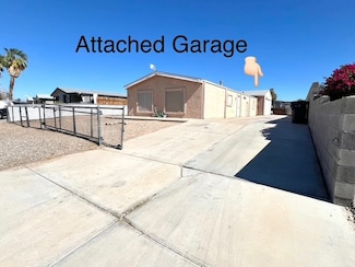 560 Ramar Rd, Bullhead City, AZ 86442
