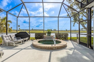 1322 Millbrook Cir, Bradenton, FL 34212