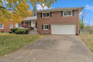 2601 Merriweather Rd, Sandusky, OH 44870