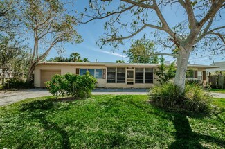 13 156th Ave, Redington Beach, FL 33708