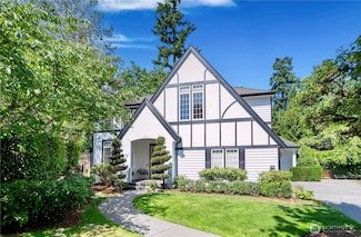 4812 162nd Place SE, Bellevue, WA 98006