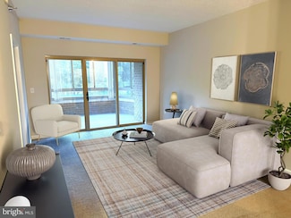 2904 N Leisure World Blvd Unit 211, Silver Spring, MD 20906