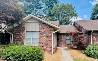2005 Quail Ridge Rd Unit E, Greenville, NC 27858
