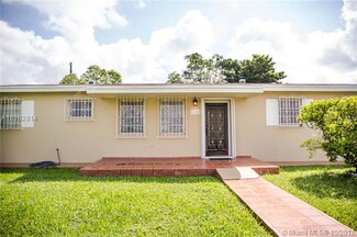 8720 SW 41st Terrace, Miami, FL 33165