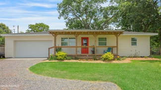 1137 Main Hwy, Arnaudville, LA 70512