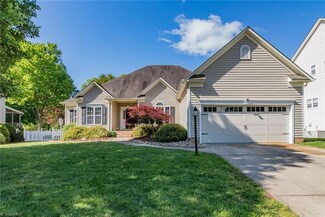 3620 Oak Field Ct, High Point, NC 27265