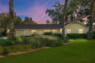 3925 SE 17th St, Ocala, FL 34471