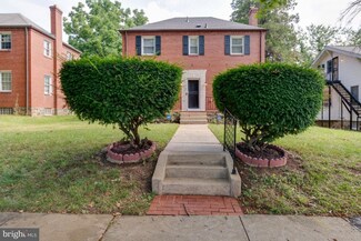 3314 Barrington Rd, Baltimore, MD 21215