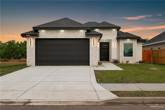 2304 N Revolution St, Edinburg, TX 78541