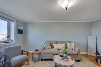 94 Beacon St Unit 34, Somerville, MA 02143