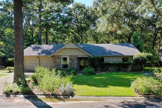 2808 Echo Valley Dr, Little Rock, AR 72227