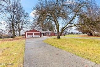 314 Warren Acres Rd, Yakima, WA 98901