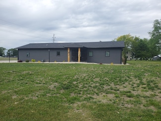 507 N Secor St, Gilman, IL 60938