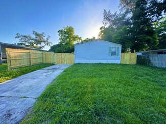 4311 Savannah St, New Port Richey, FL 34652