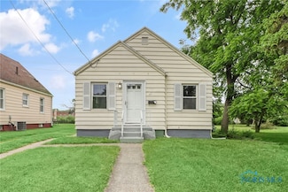 1122 Slater St, Toledo, OH 43612