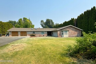 6717 Occidental Rd, Yakima, WA 98903