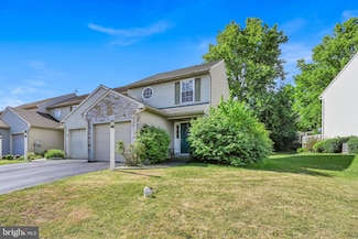 112 Moorland Ct, Lititz, PA 17543