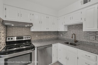 1116 Wellington Place, Matawan, NJ 07747