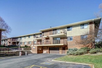 6405 Bridge Rd Unit 102, Madison, WI 53713