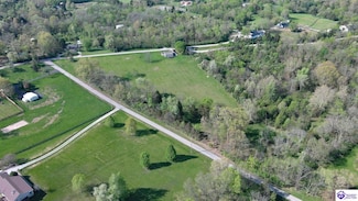2400 Spotswood Ln, Fisherville, KY 40023