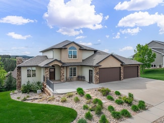6627 Kennemer Dr, Rapid City, SD 57702