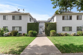 117 S Ivy Ave Unit D, Monrovia, CA 91016