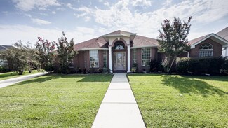 305 Landings Dr, Lynn Haven, FL 32444