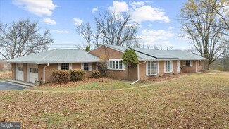 935 Ebelhare Rd, Pottstown, PA 19465