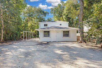 216 Lignumvitae Dr, Key Largo, FL 33037
