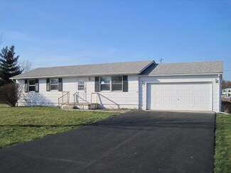 2202 Rodger Rd, Obetz, OH 43207