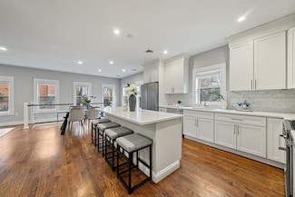 16 Mcbride St Unit 2, Jamaica Plain, MA 02130