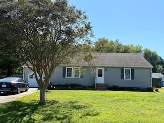 12 Nelson Dr, Onancock, VA 23417