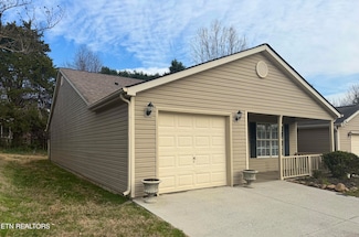 1122 Firethorne Way Unit 2, Knoxville, TN 37923
