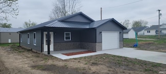 607 Lincoln St, Washington, IN 47501