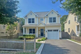 18 2nd St, Rumson, NJ 07760