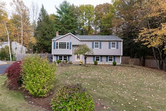 437 Micol Rd, Pembroke, NH 03275